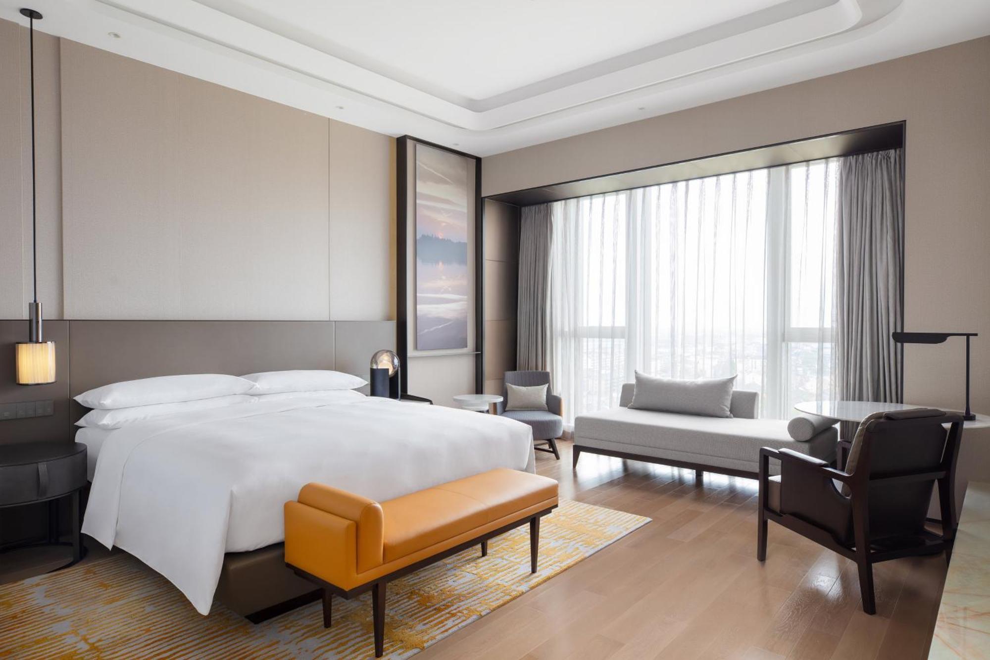Sheraton Shanghai Fengxian Exteriör bild
