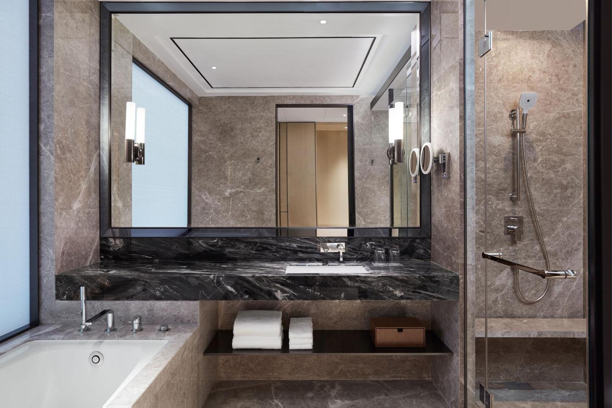 Sheraton Shanghai Fengxian Exteriör bild
