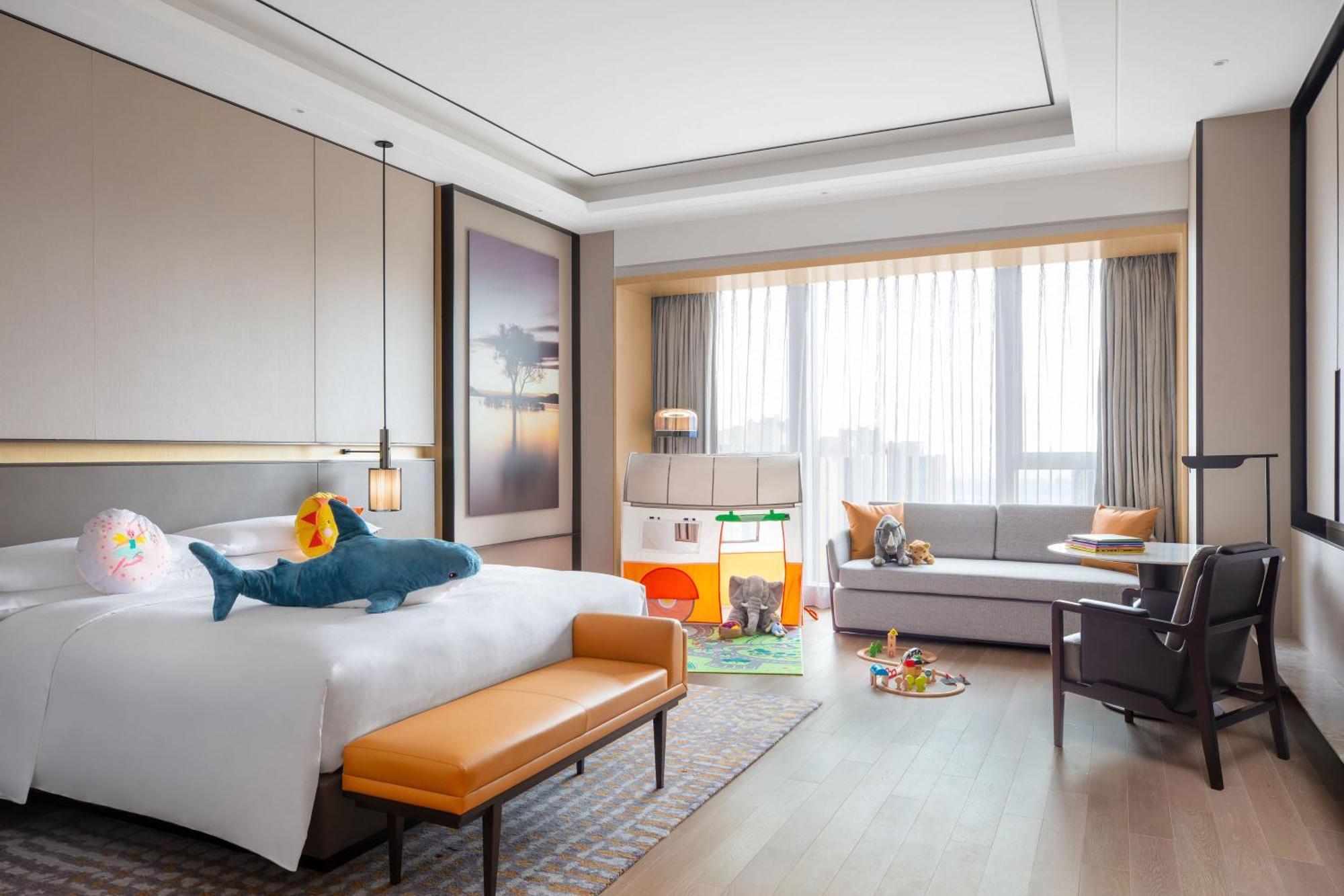 Sheraton Shanghai Fengxian Exteriör bild